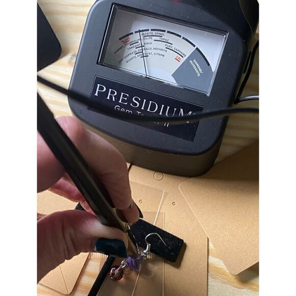 Sterling silver 925 fishhook amethyst chip drop earrings purple crystal beads - Picture 5 of 5